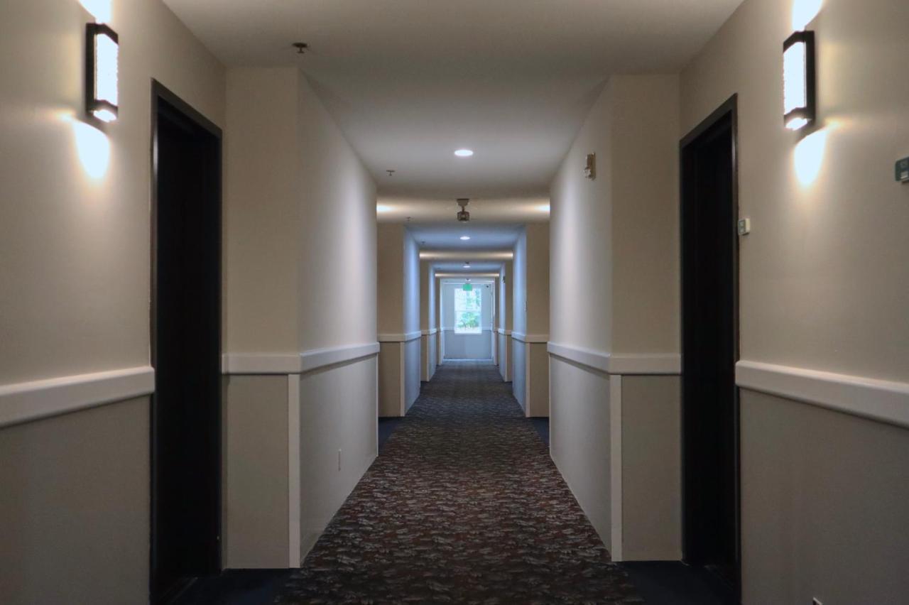 Ramada Limited Airport Tukwila Otel Dış mekan fotoğraf